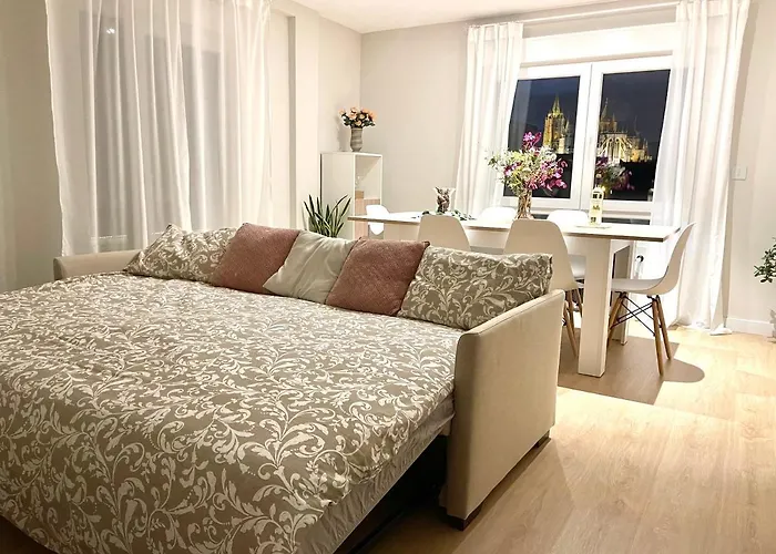 Vistas A La Catedral! El Mirador De San Guillermo * Леон